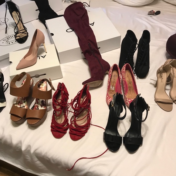 Heels - Picture 3 of 3